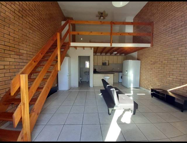 1 BEDROOM APARTMENT RENTED IN BLUEWATER BAY